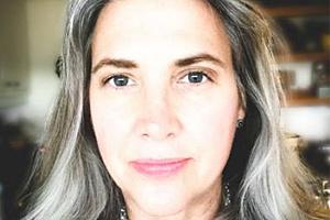 Elaine Buck